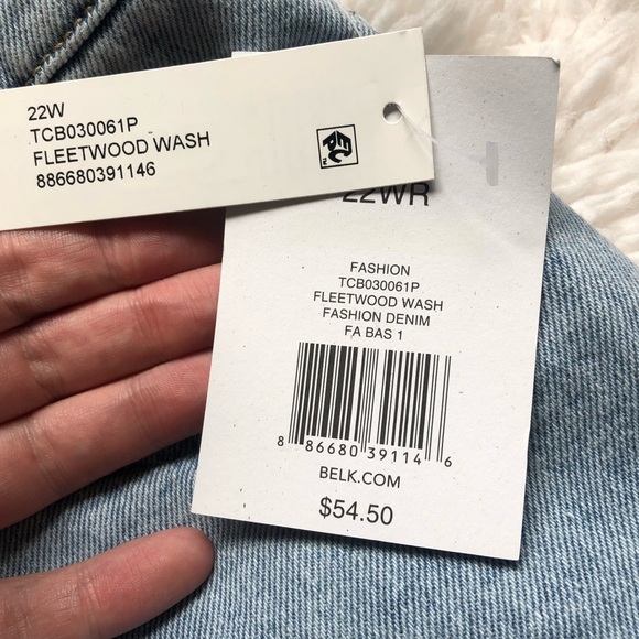 True Craft Mom Jeans - Picture 5 of 6